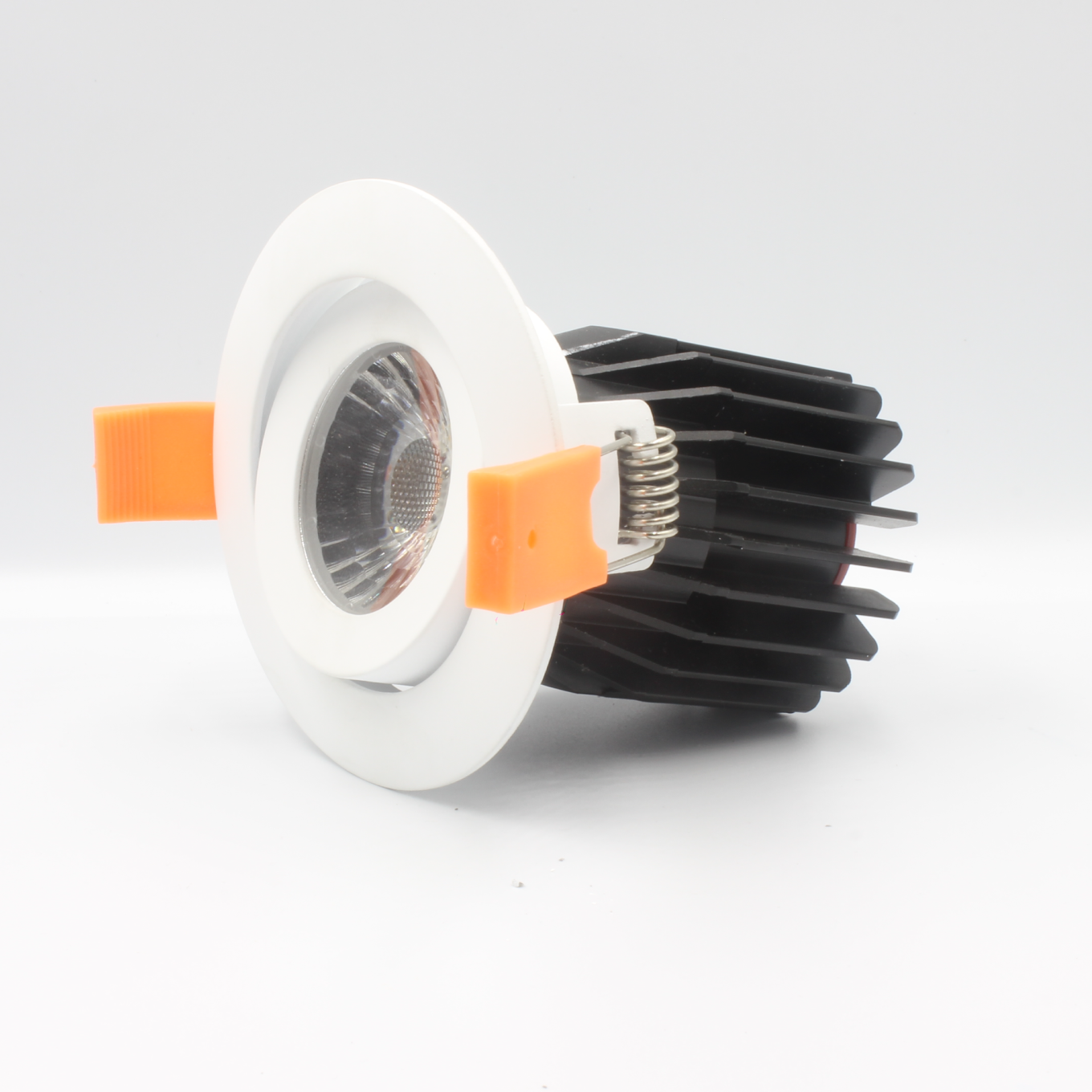 Adjustable 90mm (72mm Cutout) Adjustable 90mm (72mm Cutout)